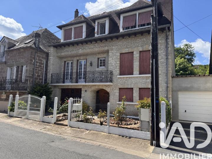 Maison de ville - 153 m² - 7 pièces