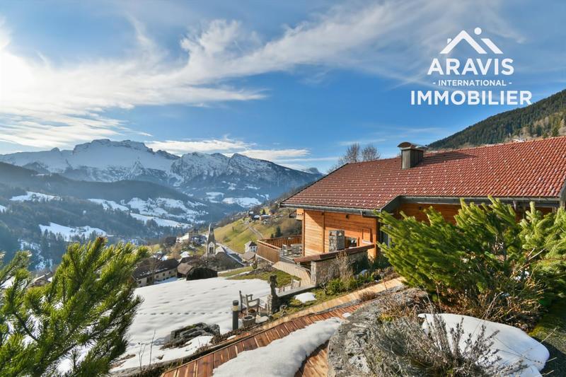 Propriété - 215 m² - 6 pièces