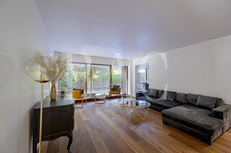 Appartement - 115 m² - 4 pièces