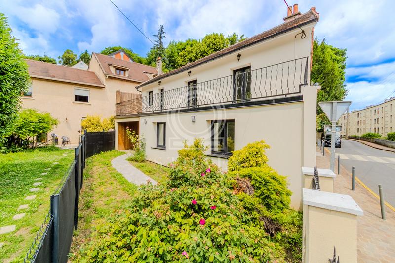 Maison ancienne - 100 m² - 5 pièces