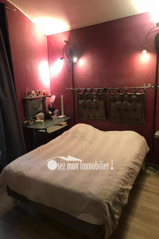 Villa - 80 m² - 5 pièces