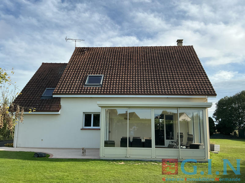 Maison - 111 m² - 6 pièces