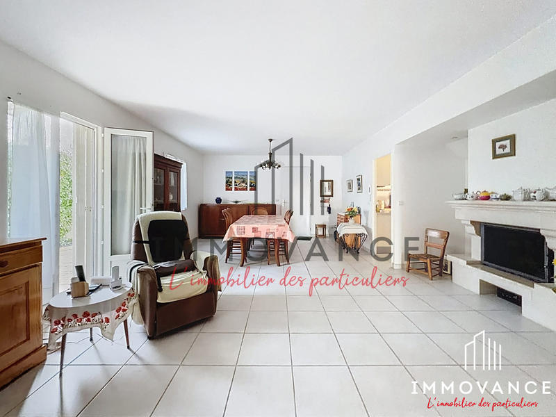 Villa - 200 m² - 6 pièces