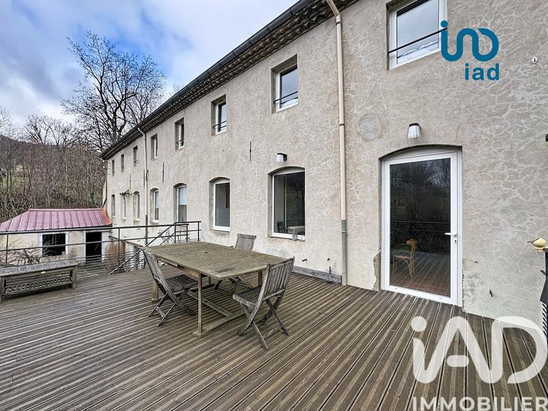 Maison - 400 m² - 9 pièces