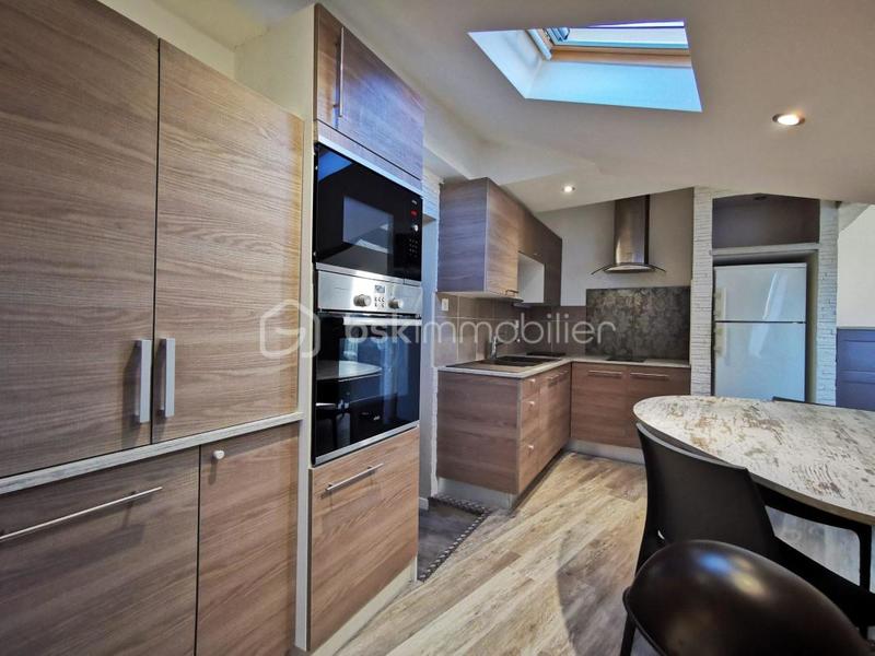 Immeuble - 345 m² - 13 pièces