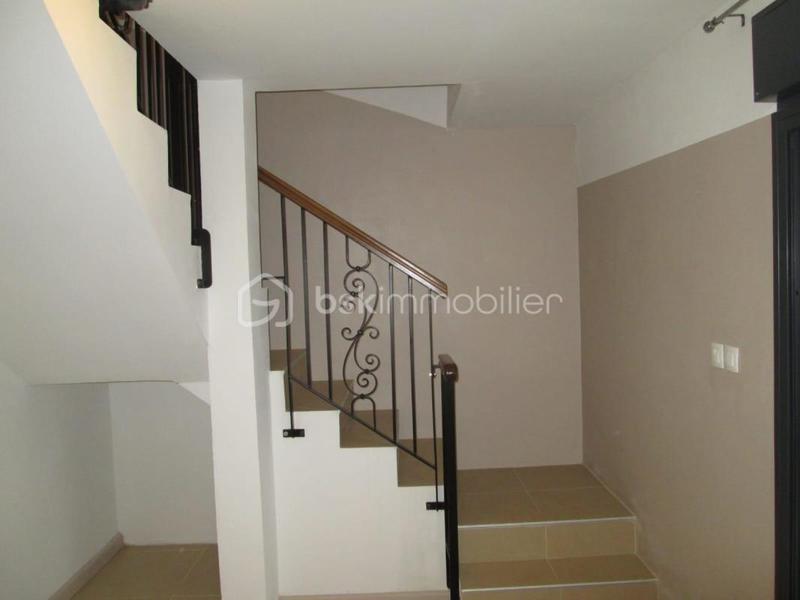 Maison jumelée - 130 m² - 6 pièces