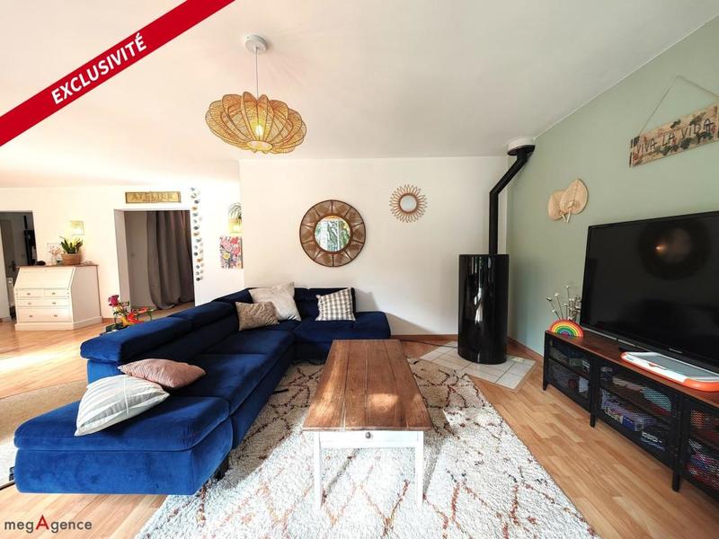 Maison - 135 m² - 6 pièces