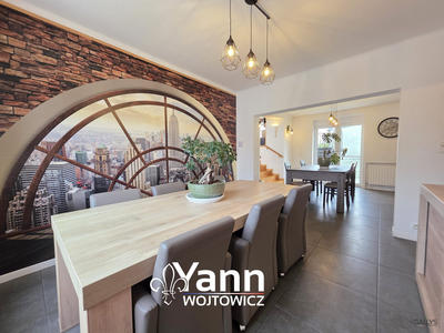 Maison - 160 m² - 6 pièces