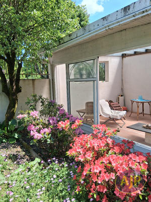 Maison de ville - 177 m² - 8 pièces