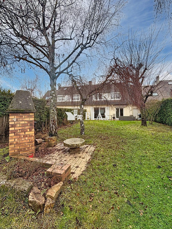 Maison - 113 m² - 5 pièces