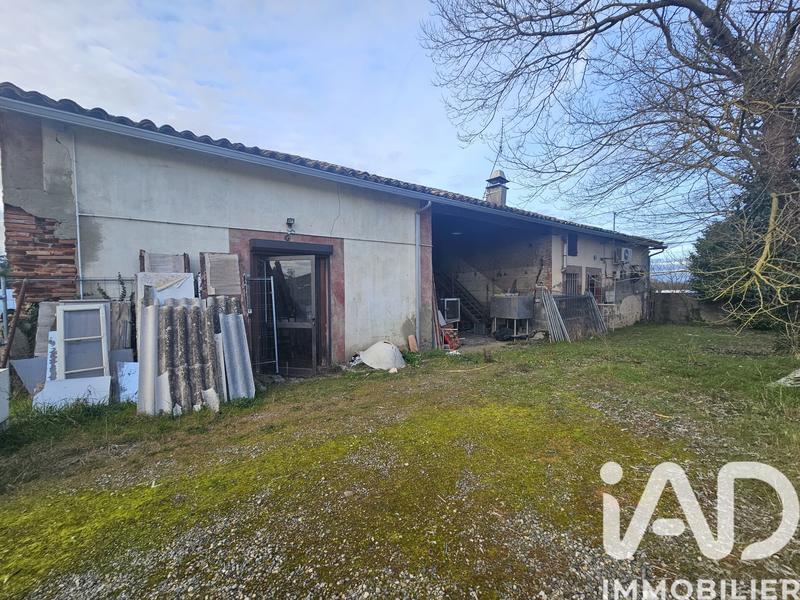 Maison - 300 m² - 7 pièces