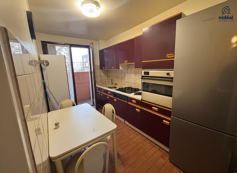 Appartement - 75 m² - 4 pièces