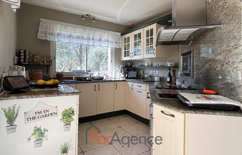 Maison - 143 m² - 4 pièces