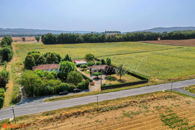 Maison - 111 m² - 5 pièces