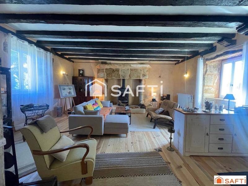 Maison - 157 m² - 6 pièces