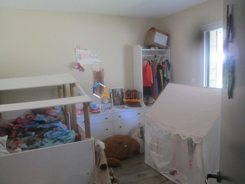 Maison - 172 m² - 8 pièces