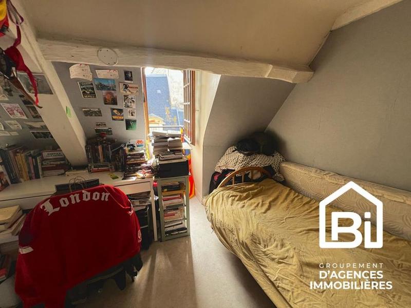 Studio - 11 m² - 1 pièce