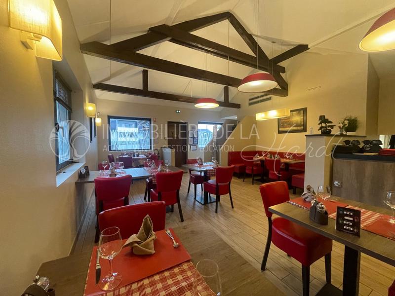 Local d'activités - 260 m² - 10 pièces