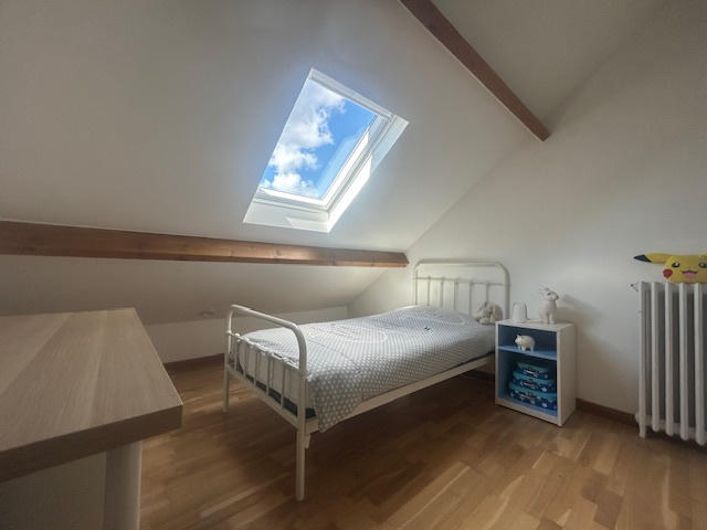 Maison - 177 m² - 7 pièces