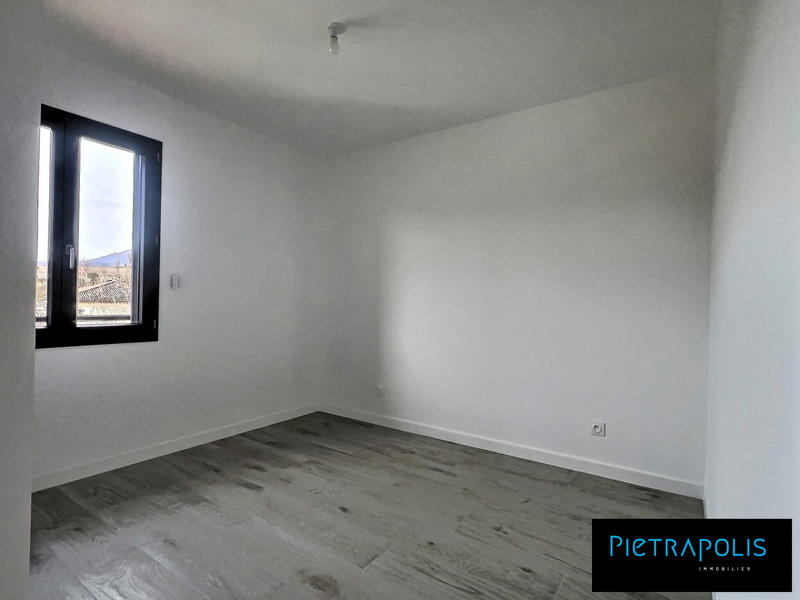 Maison - 98 m² - 4 pièces