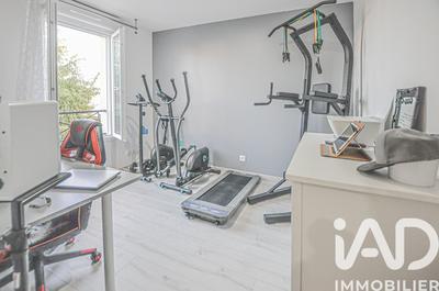 Maison - 90 m² - 5 pièces