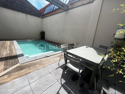 Loft - 220 m² - 4 pièces