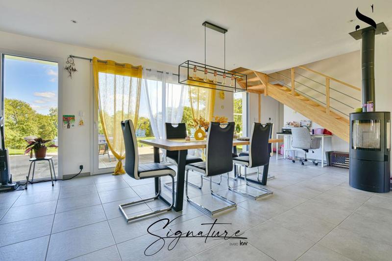 Maison - 125 m² - 5 pièces