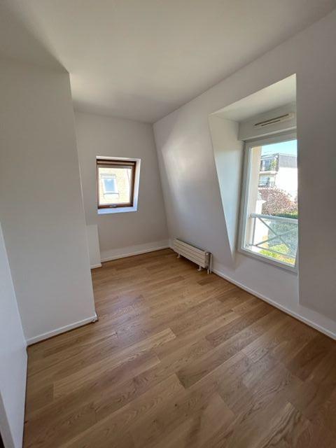 Appartement - 126 m² - 6 pièces