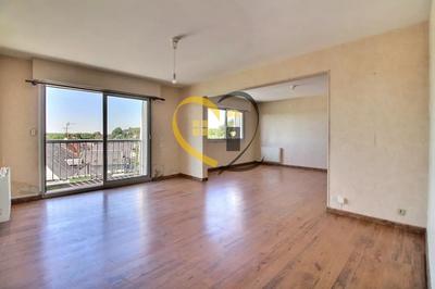 Appartement - 86 m² - 4 pièces