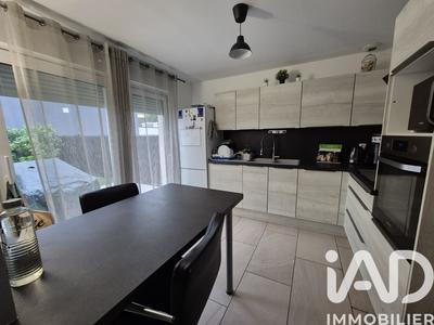 Maison - 111 m² - 6 pièces