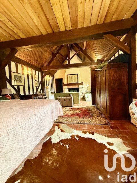 Maison - 300 m² - 13 pièces