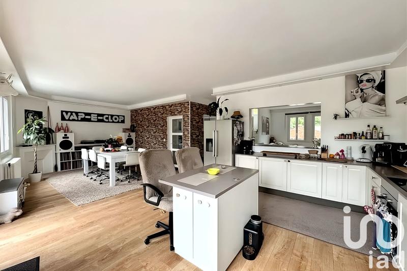 Maison - 159 m² - 7 pièces