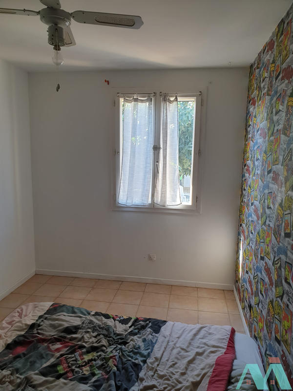 Maison - 96 m² - 4 pièces