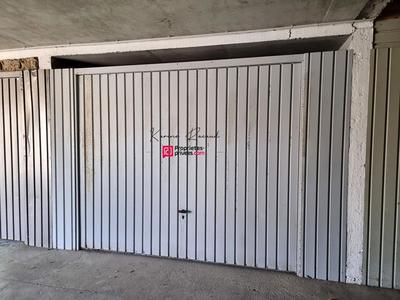 Parking / Garage - 15 m²