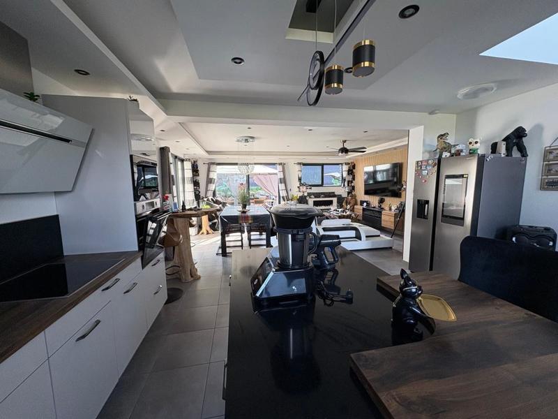 Pavillon - 129 m² - 5 pièces