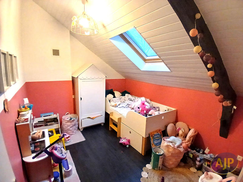 Maison - 82 m² - 4 pièces