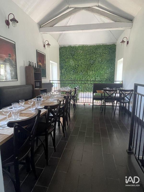 Local commercial - 154 m²