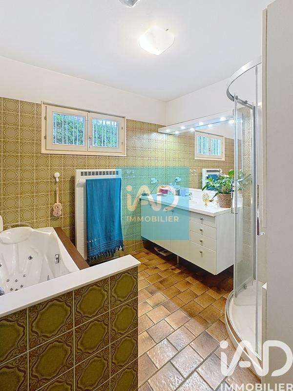 Maison - 132 m² - 8 pièces