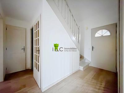 Maison - 104 m² - 6 pièces