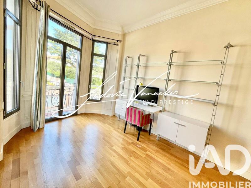 Appartement - 107 m² - 4 pièces