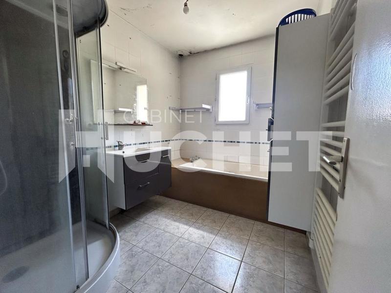 Maison - 101 m² - 5 pièces