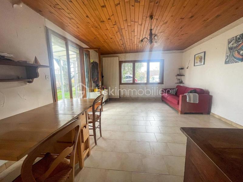 Maison - 151 m² - 7 pièces