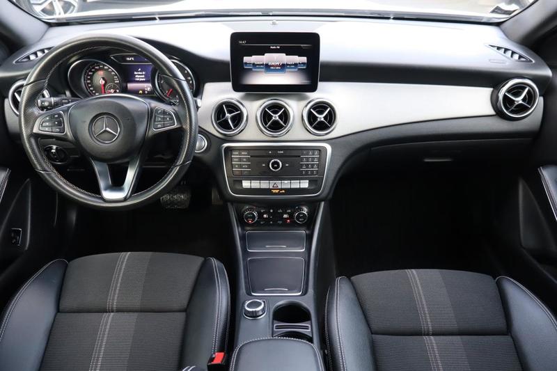 Mercedes Gla 200 d 7-G Dct Sensation