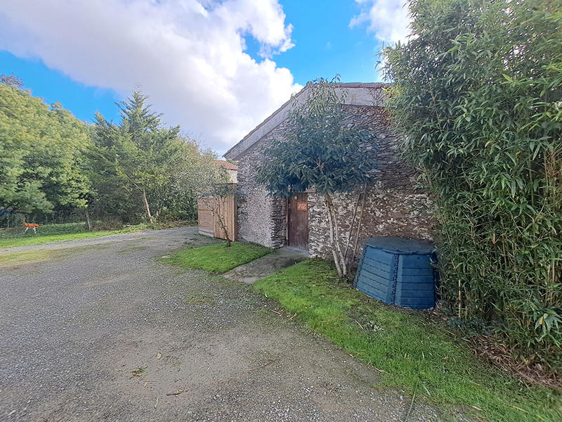 Maison - 95 m² - 4 pièces