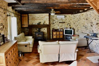 Maison traditionnelle - 213 m² - 6 pièces