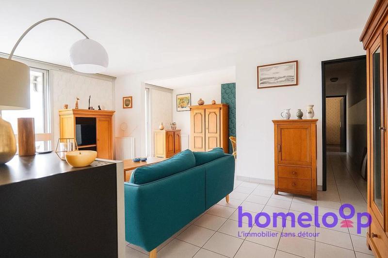 Appartement - 94 m² - 4 pièces