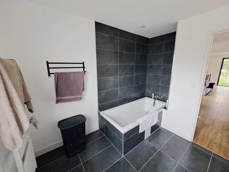 Maison contemporaine - 150 m² - 6 pièces