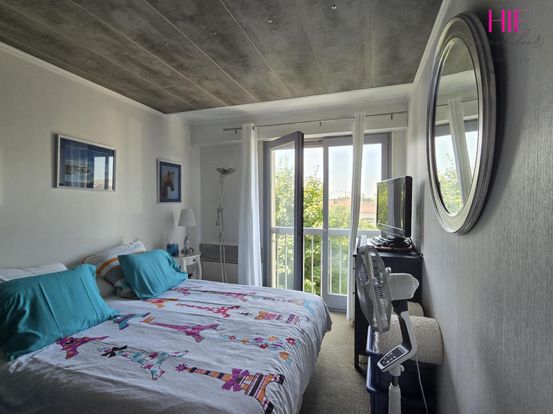 Appartement - 82 m² - 4 pièces