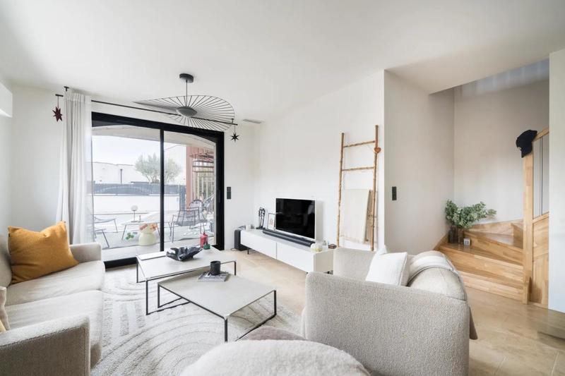 Appartement - 96 m² - 4 pièces