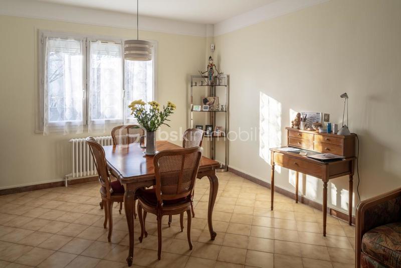 Maison traditionnelle - 120 m² - 5 pièces